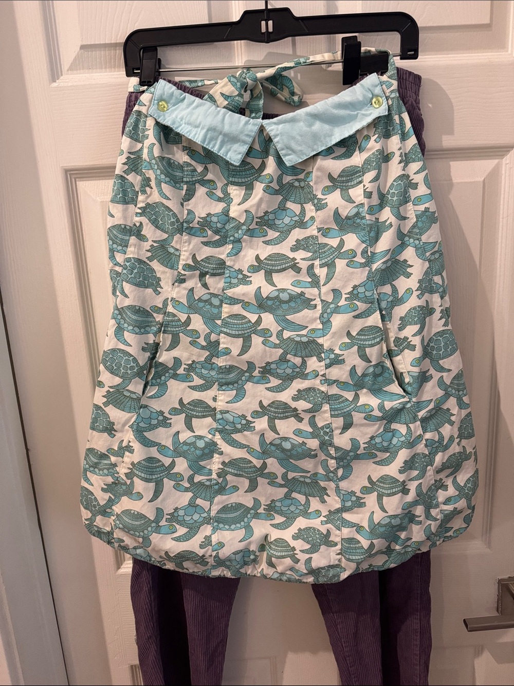 Anthropologie Kitsch’N Glam Sea Turtle Print Light Blue Cotton Apron